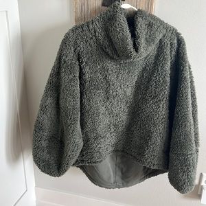 Lululemon Warm Restore Sherpa Pullover M/L